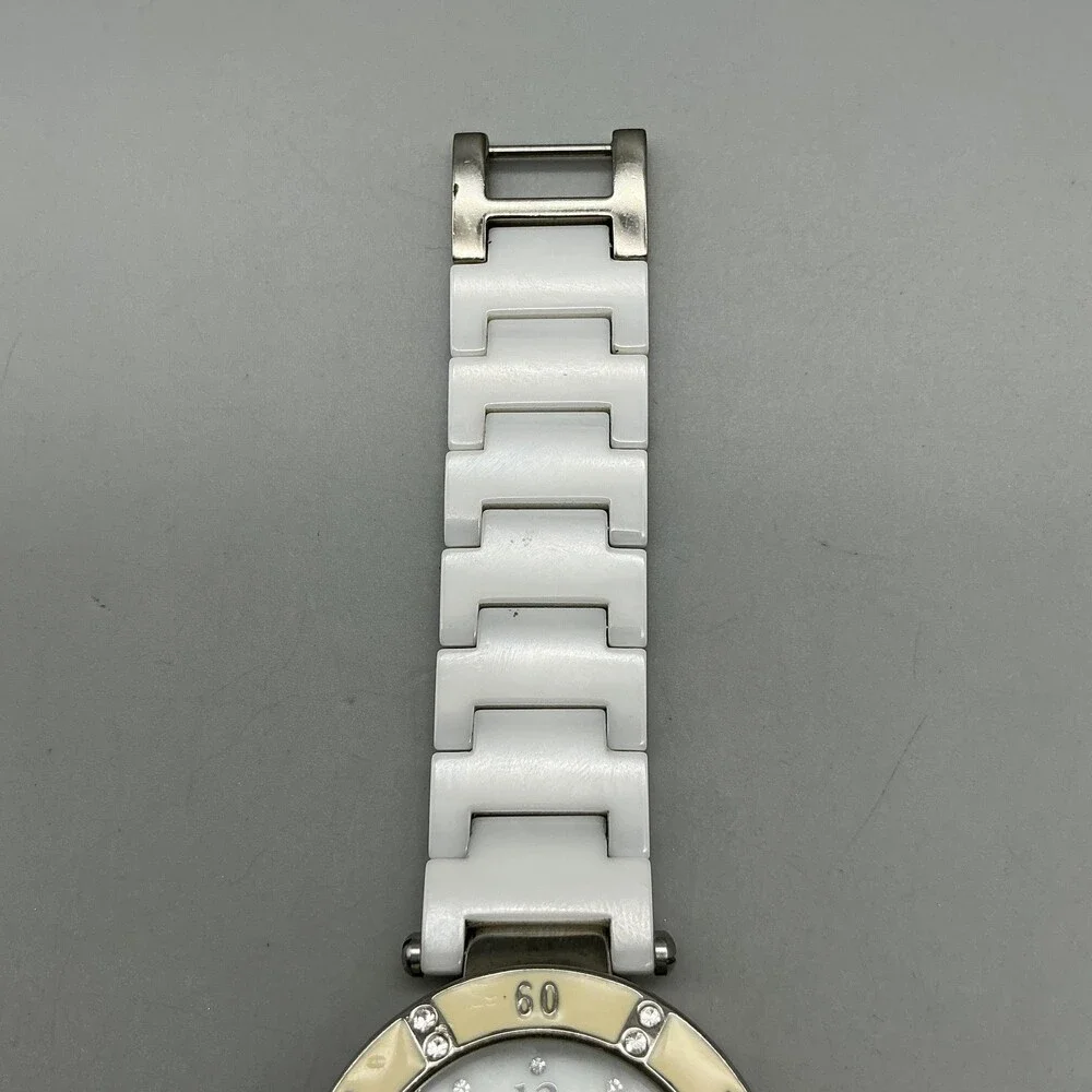 Anne Klein see photos